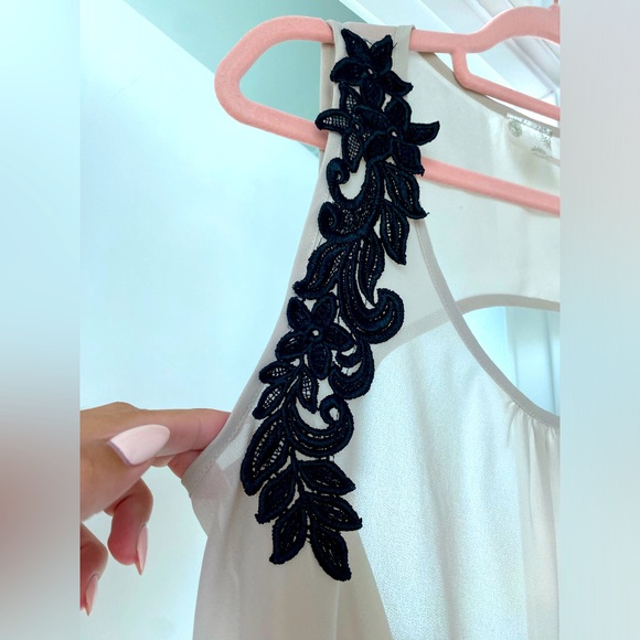 Sheer High-Low Tank with Embroidered Shoulder Detail - Picture 2 of 5